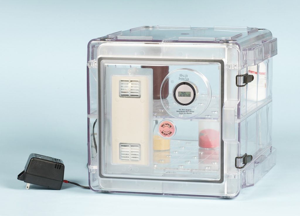 Secador® 2.0, 3.0, 4.0 & 5.0 Vertical Auto-Desiccator Cabinets