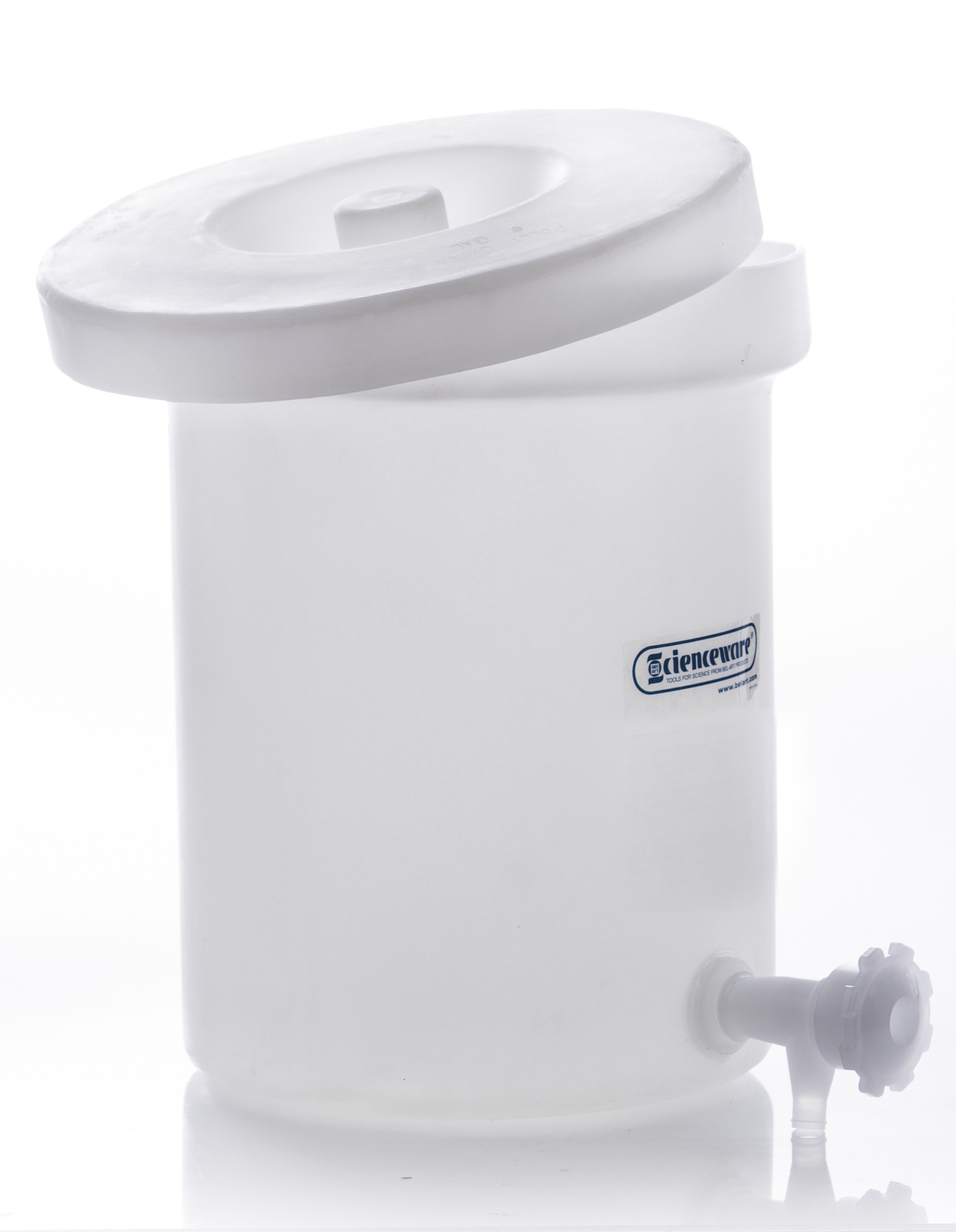 SP Bel-Art Polly-Crock Polyethylene Tank with Lid and Faucet; 6gal